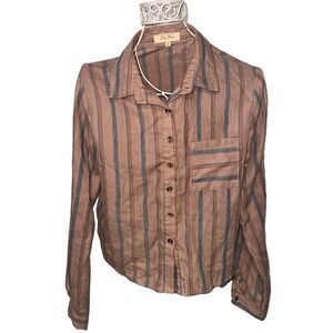 GREAT CONDITION WOMEN Love Notes Stripped Button Up size medium 100% cotton butt